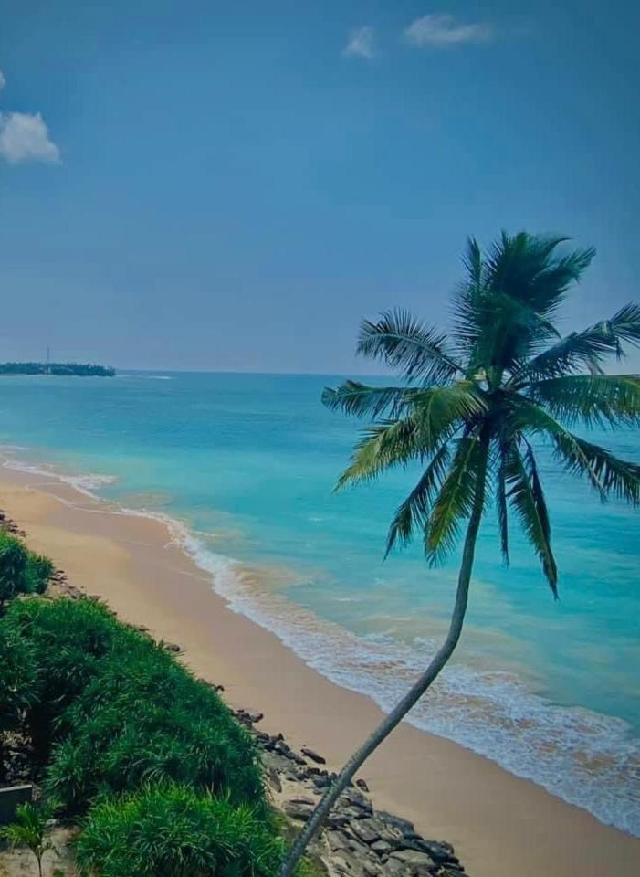Blue Wave Beach Villa By Aaryan Group Ambalangoda  Esterno foto