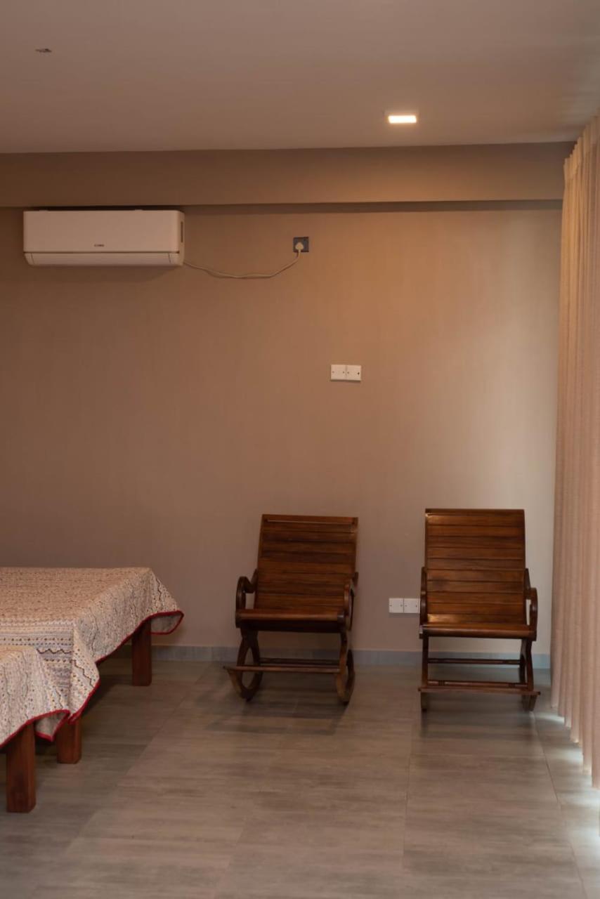 Blue Wave Beach Villa By Aaryan Group Ambalangoda  Esterno foto